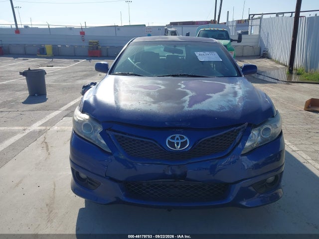 46179753 :رقم المزاد ، 4T1BF3EK4BU615113 vin ، 2011 Toyota Camry Se مزاد بيع