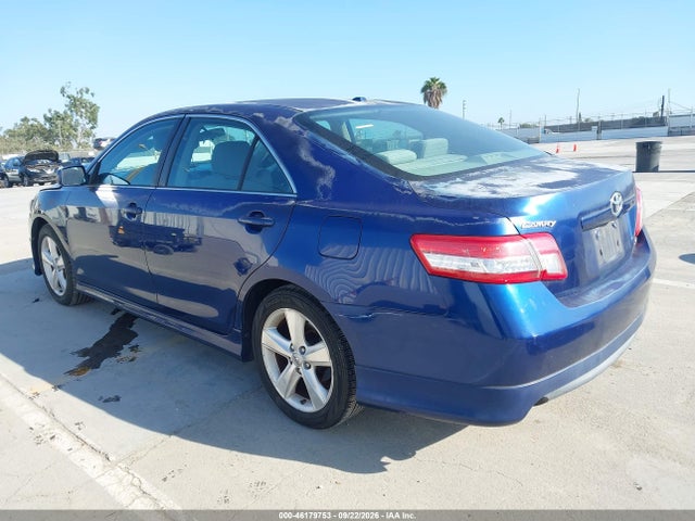 46179753 :رقم المزاد ، 4T1BF3EK4BU615113 vin ، 2011 Toyota Camry Se مزاد بيع