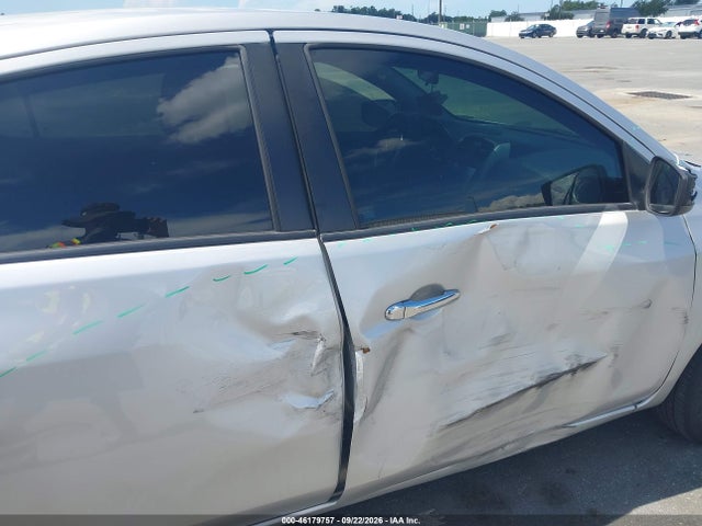 46179757 :رقم المزاد ، 3N1CN7AP5KL865803 vin ، 2019 Nissan Versa 1.6 Sv مزاد بيع