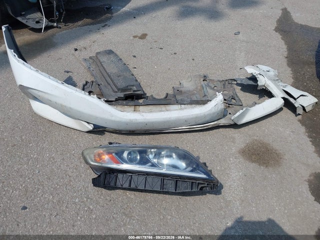 46179766 :رقم المزاد ، 1HGCT1B80GA007727 vin ، 2016 Honda Accord Ex-l مزاد بيع