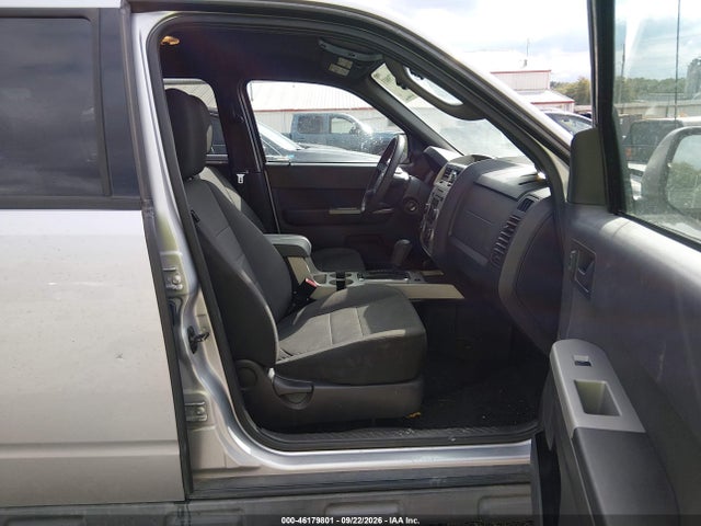 2011 Ford Escape Xlt Automatic მანქანა იყიდება აუქციონზე, vin: 1FMCU9D78BKA45865, აუქციონის ნომერი: 46179801