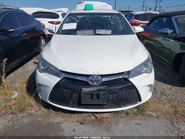 2015 Toyota Camry Se მანქანა იყიდება აუქციონზე, vin: 4T1BF1FK1FU047301, აუქციონის ნომერი: 46179856