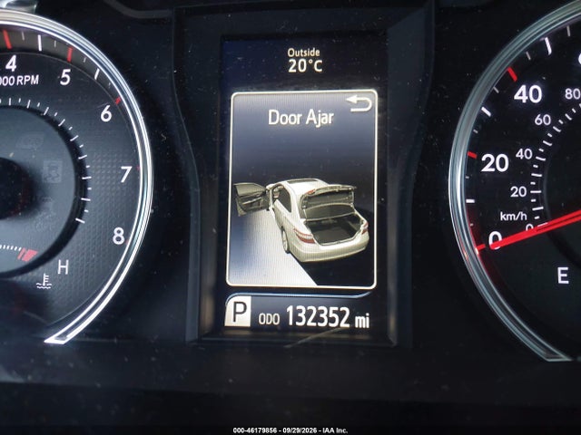 2015 Toyota Camry Se მანქანა იყიდება აუქციონზე, vin: 4T1BF1FK1FU047301, აუქციონის ნომერი: 46179856