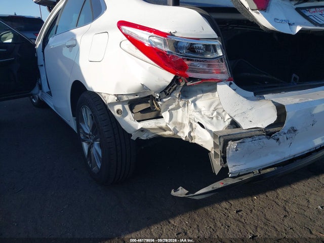 2015 Toyota Camry Se მანქანა იყიდება აუქციონზე, vin: 4T1BF1FK1FU047301, აუქციონის ნომერი: 46179856