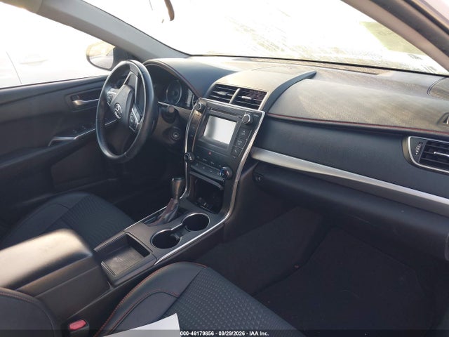 2015 Toyota Camry Se მანქანა იყიდება აუქციონზე, vin: 4T1BF1FK1FU047301, აუქციონის ნომერი: 46179856
