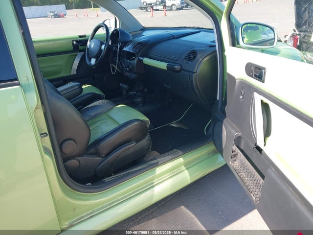2003 Volkswagen New Beetle Gls 1.8t მანქანა იყიდება აუქციონზე, vin: 3VWCD21C83M411795, აუქციონის ნომერი: 46179881