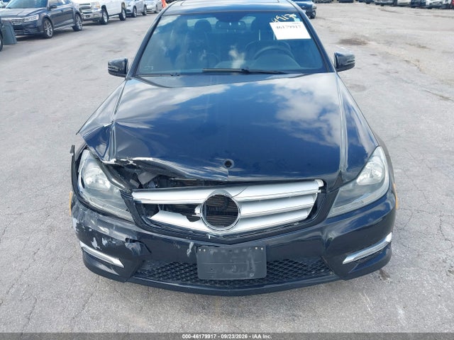 Aukcja sprzedaży 2012 Mercedes-benz C 300 Luxury 4matic/sport 4matic, vin: WDDGF8BB0CR209187, numer aukcji: 46179917