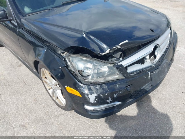 Aukcja sprzedaży 2012 Mercedes-benz C 300 Luxury 4matic/sport 4matic, vin: WDDGF8BB0CR209187, numer aukcji: 46179917
