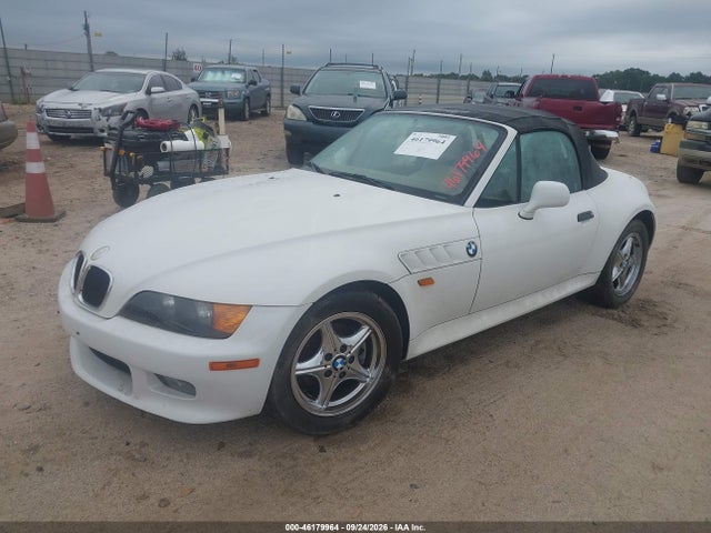 46179964 :رقم المزاد ، 4USCH9332XLF79823 vin ، 1999 Bmw Z3 2.3 مزاد بيع