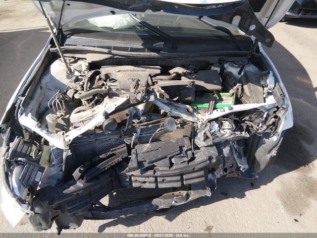 4T1BF1FK4HU375640 Toyota CAMRY SE