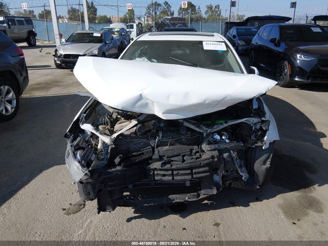 4T1BF1FK4HU375640 Toyota CAMRY SE