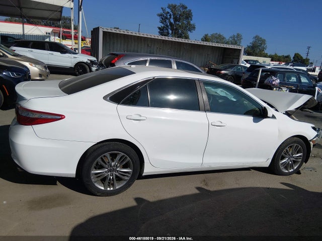 4T1BF1FK4HU375640 Toyota CAMRY SE