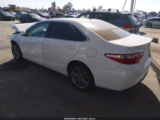 4T1BF1FK4HU375640 Toyota CAMRY SE