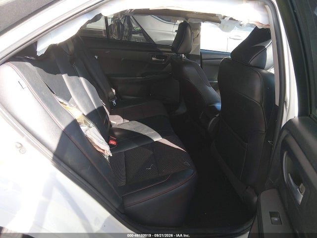 4T1BF1FK4HU375640 Toyota CAMRY SE