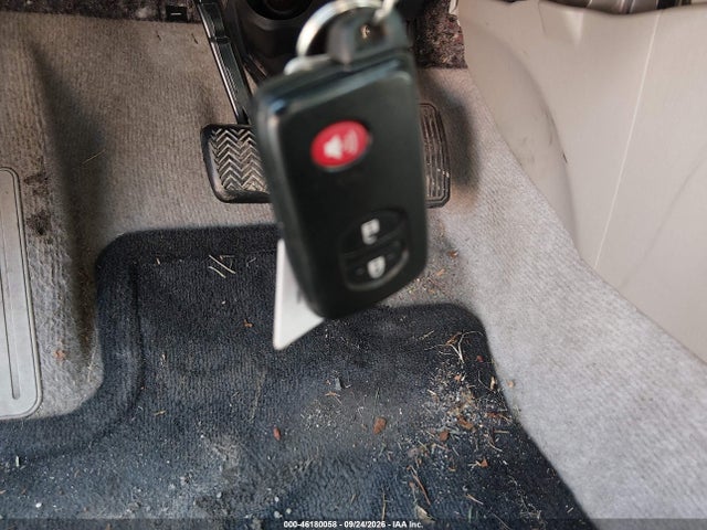 46180058 :رقم المزاد ، JTDKN3DU1B1397904 vin ، 2011 Toyota Prius Two مزاد بيع
