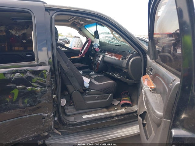 46180060 :رقم المزاد ، 1GNFK13007R110100 vin ، 2007 Chevrolet Tahoe Ltz مزاد بيع