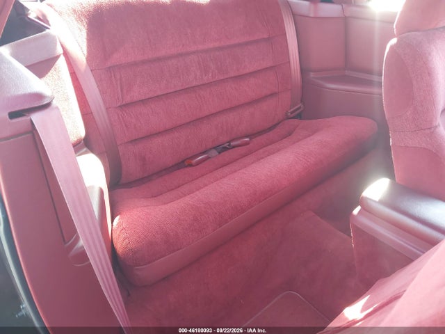 46180093 :رقم المزاد ، 1C3XU4531NF278296 vin ، 1992 Chrysler Lebaron مزاد بيع