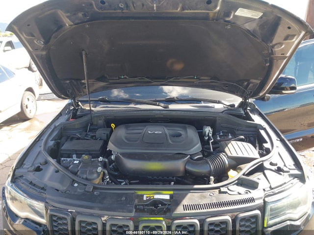 1C4RJEBG8JC369877 Jeep Grand Cherokee Sterling Edition 4x2