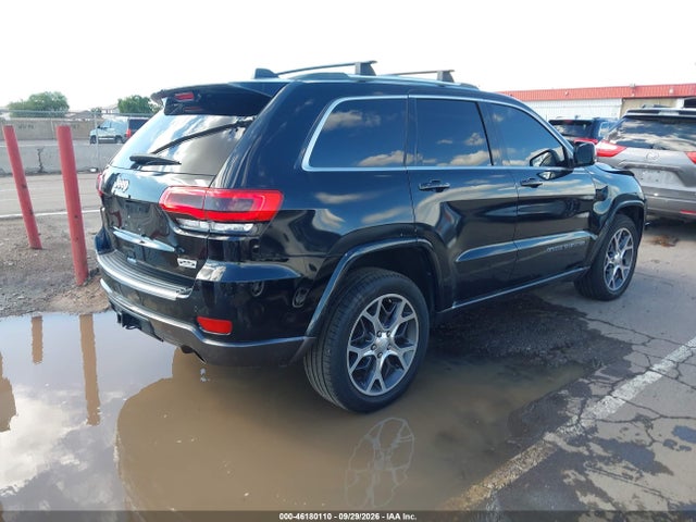 1C4RJEBG8JC369877 Jeep Grand Cherokee Sterling Edition 4x2