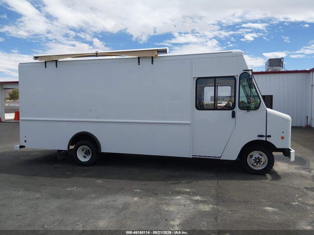 2016 Ford E-350 Stripped მანქანა იყიდება აუქციონზე, vin: 1FC3E3KS2GDC55363, აუქციონის ნომერი: 46180114