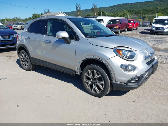 2016 Fiat 500x Trekking მანქანა იყიდება აუქციონზე, vin: ZFBCFYCT1GP377988, აუქციონის ნომერი: 46180116