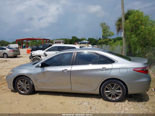 46180138 :رقم المزاد ، 4T1BF1FK3HU387598 vin ، 2017 Toyota Camry Se مزاد بيع
