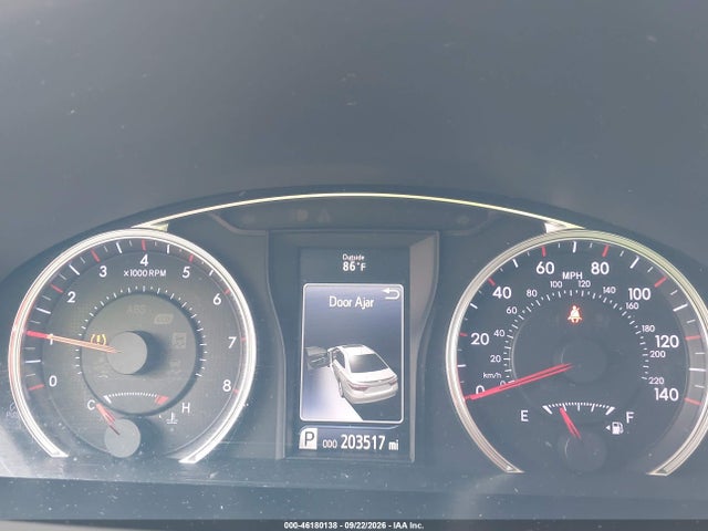 46180138 :رقم المزاد ، 4T1BF1FK3HU387598 vin ، 2017 Toyota Camry Se مزاد بيع