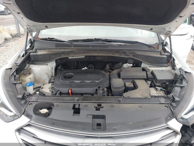 Продажа на аукционе авто 2017 Hyundai Santa Fe Sport 2.4l, vin: 5NMZUDLB8HH035624, номер лота: 46180158