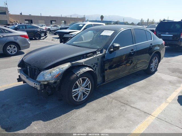 46180207 :رقم المزاد ، JN1CV6AR7FM524071 vin ، 2015 Infiniti Q40 مزاد بيع