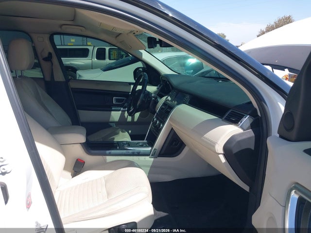 2016 Land Rover Discovery Sport Hse Lux მანქანა იყიდება აუქციონზე, vin: SALCT2BGXGH578203, აუქციონის ნომერი: 46180234