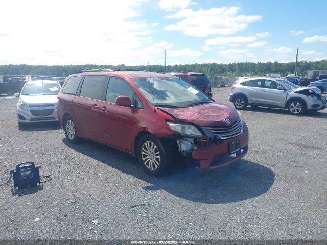 Продаж на аукціоні авто 2013 Toyota Sienna Xle V6 8 Passenger, vin: 5TDYK3DC5DS361729, номер лоту: 46180247