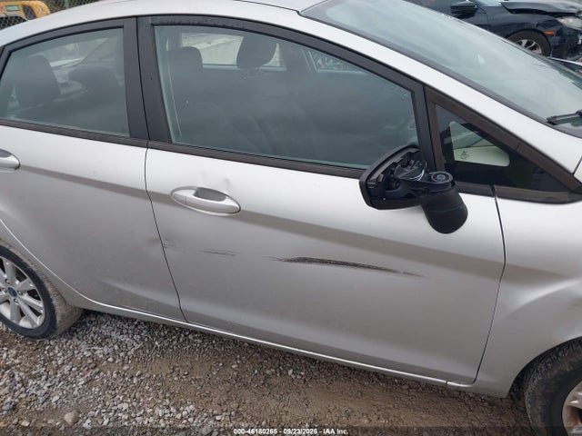46180265 :رقم المزاد ، 3FADP4BJ3CM158009 vin ، 2012 Ford Fiesta Se مزاد بيع