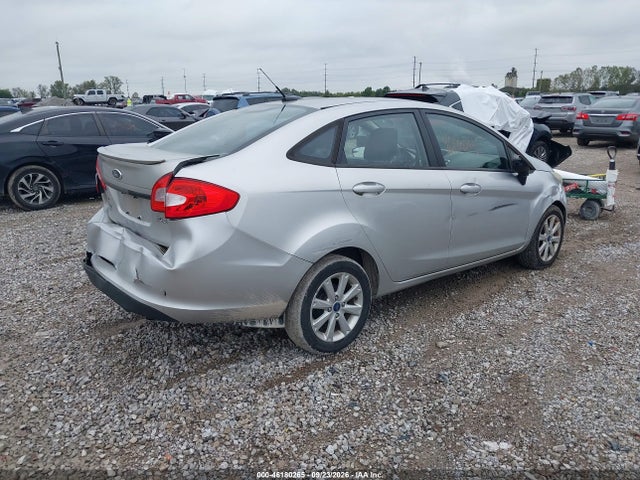 46180265 :رقم المزاد ، 3FADP4BJ3CM158009 vin ، 2012 Ford Fiesta Se مزاد بيع