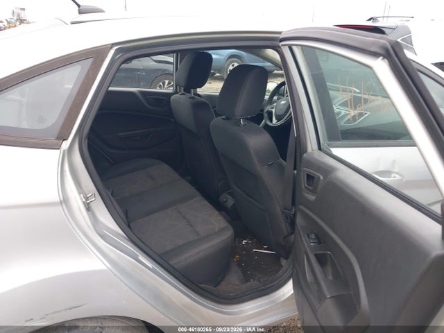 46180265 :رقم المزاد ، 3FADP4BJ3CM158009 vin ، 2012 Ford Fiesta Se مزاد بيع