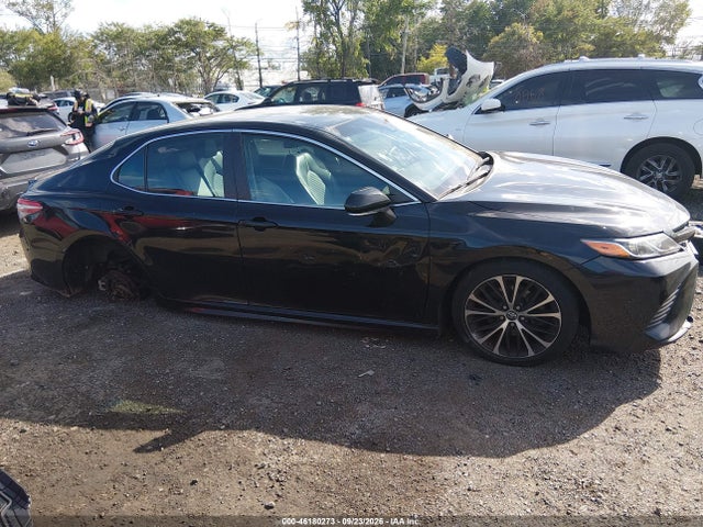 2018 Toyota Camry Se მანქანა იყიდება აუქციონზე, vin: 4T1B11HKXJU018464, აუქციონის ნომერი: 46180273