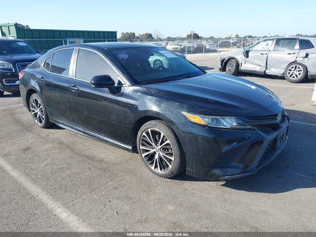 46180288 :رقم المزاد ، 4T1B11HK2KU736303 vin ، 2019 Toyota Camry Se مزاد بيع