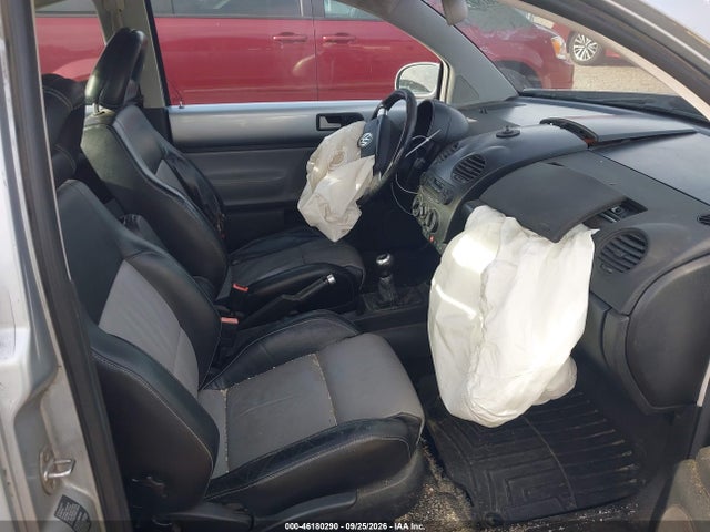 46180290 :رقم المزاد ، 3VWFE21C22M441514 vin ، 2002 Volkswagen New Beetle Turbo S مزاد بيع