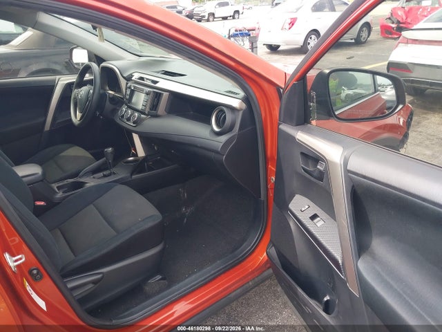 Продажа на аукционе авто 2015 Toyota Rav4 Le, vin: JTMZFREV3FJ053423, номер лота: 46180298