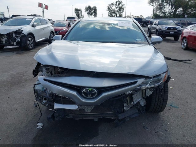 2018 Toyota Camry Se მანქანა იყიდება აუქციონზე, vin: 4T1B11HK3JU063732, აუქციონის ნომერი: 46180315