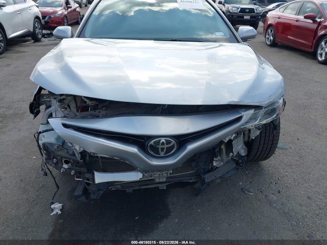 2018 Toyota Camry Se მანქანა იყიდება აუქციონზე, vin: 4T1B11HK3JU063732, აუქციონის ნომერი: 46180315