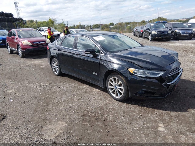 2018 Ford Fusion Energi Se Luxury მანქანა იყიდება აუქციონზე, vin: 3FA6P0PU7JR237557, აუქციონის ნომერი: 46180354