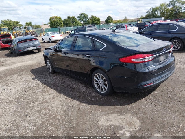 2018 Ford Fusion Energi Se Luxury მანქანა იყიდება აუქციონზე, vin: 3FA6P0PU7JR237557, აუქციონის ნომერი: 46180354