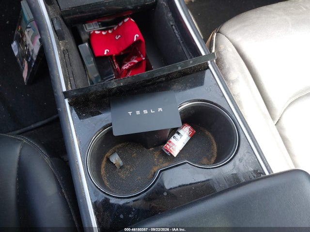 Продаж на аукціоні авто 2018 Tesla Model 3 Long Range/performance, vin: 5YJ3E1EB9JF104715, номер лоту: 46180357
