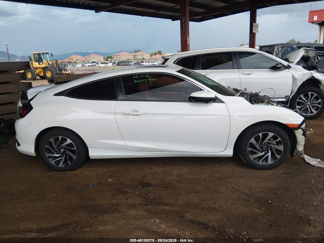 46180378 :رقم المزاد ، 2HGFC4B0XGH301176 vin ، 2016 Honda Civic Lx-p مزاد بيع