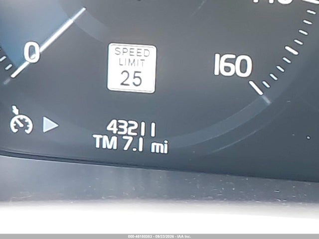 46180383 :رقم المزاد ، YV4102RK7M1813529 vin ، 2021 Volvo Xc60 Momentum مزاد بيع