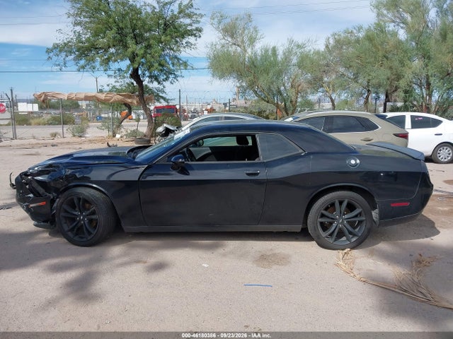 46180386 :رقم المزاد ، 2C3CDZAG8HH604246 vin ، 2017 Dodge Challenger Sxt مزاد بيع