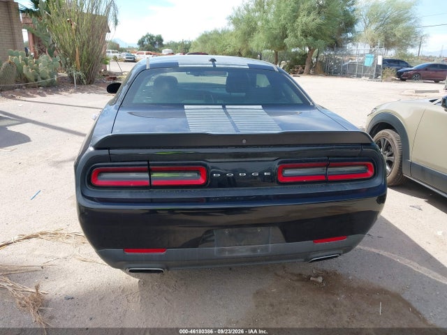 46180386 :رقم المزاد ، 2C3CDZAG8HH604246 vin ، 2017 Dodge Challenger Sxt مزاد بيع