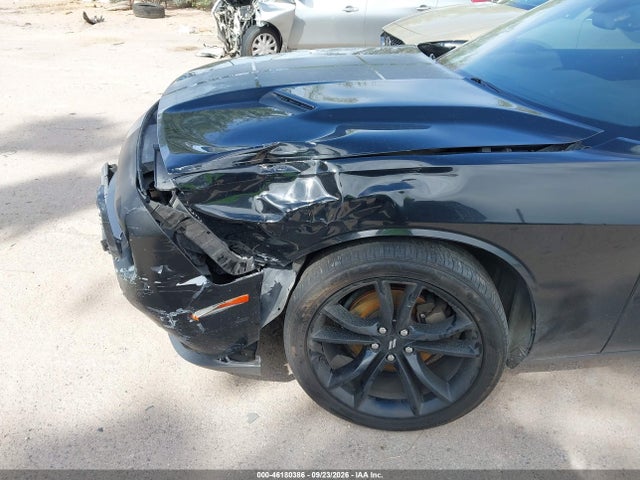46180386 :رقم المزاد ، 2C3CDZAG8HH604246 vin ، 2017 Dodge Challenger Sxt مزاد بيع