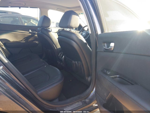 2016 Kia Optima Sx Turbo მანქანა იყიდება აუქციონზე, vin: 5XXGW4L27GG098373, აუქციონის ნომერი: 46180394