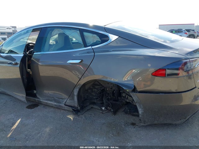 Tesla MODEL S 2016 5YJSA1E26GF159445 Image 6